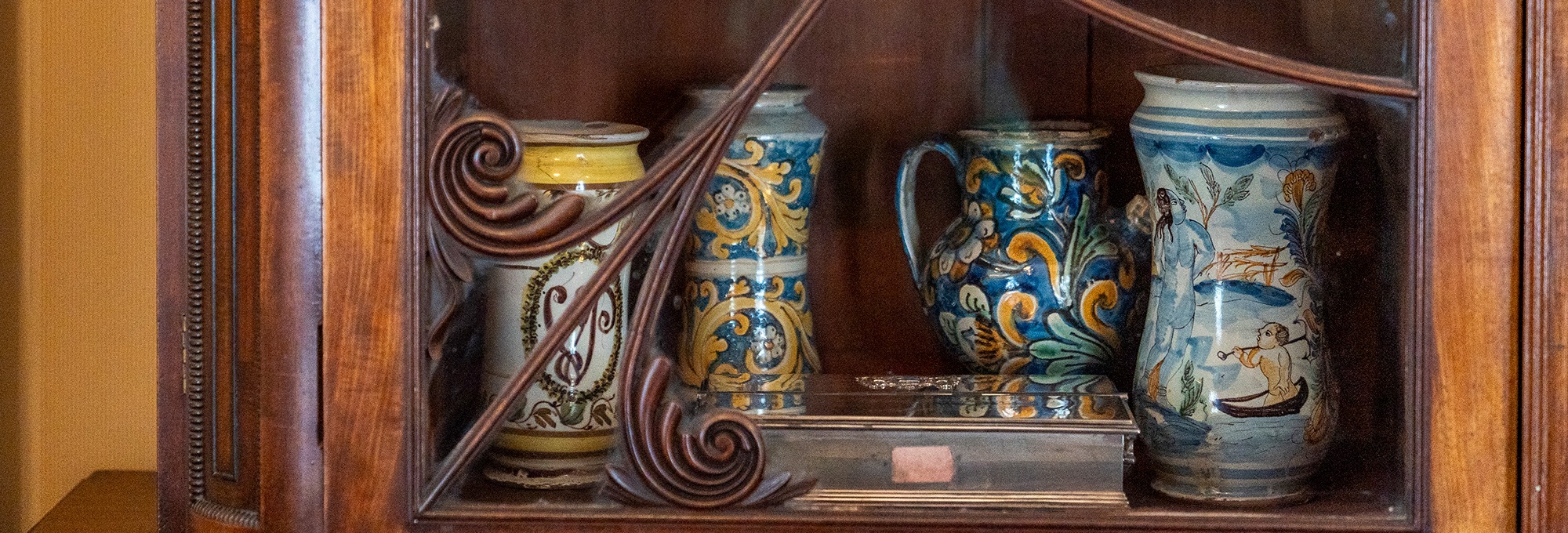 Historical artefacts of the Medical Society of London